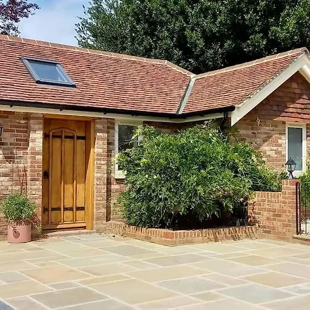 Вилла Brand New Annexe On Border Of The Southdowns. Уотерлувилл Экстерьер фото