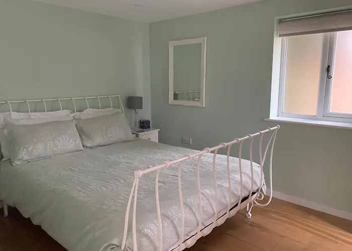 Brand New Annexe On Border Of The Southdowns.